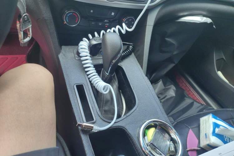 Used Buick GT 2021 Revised Version Flagship 1.5L Automatic Elite Edition Gear Lever