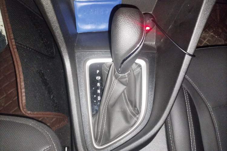 Used Buick GT 2021 Revised Version Flagship 1.5L Automatic Elite Edition Gear Lever