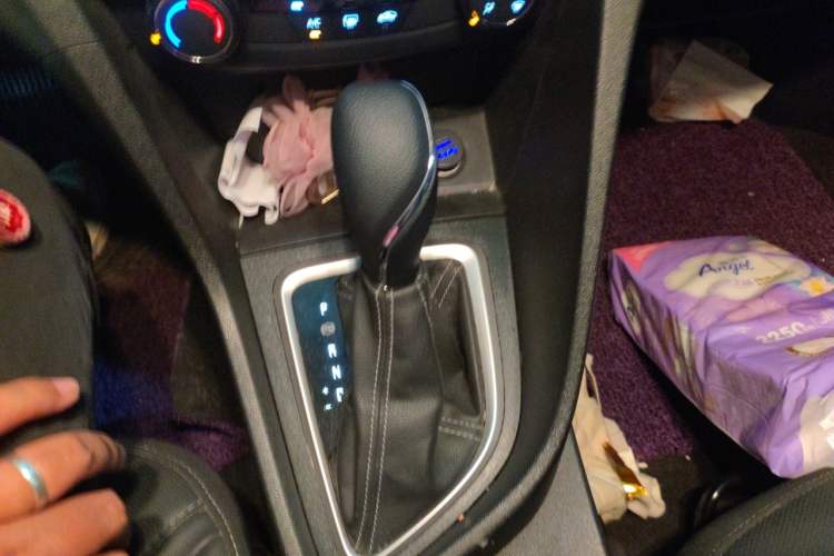 Used Buick GT 2021 Exemplar 1.5L Automatic Elite Version Gear Lever