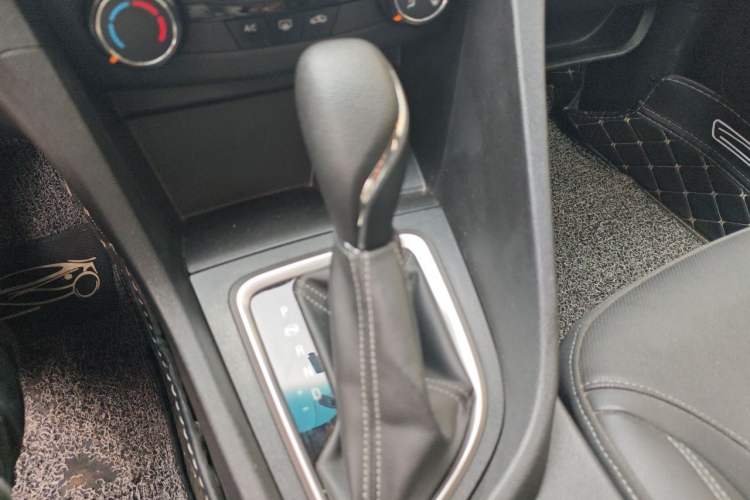 Used Buick GT 2021 Revised Version Flagship 1.5L Automatic Elite Edition Gear Lever