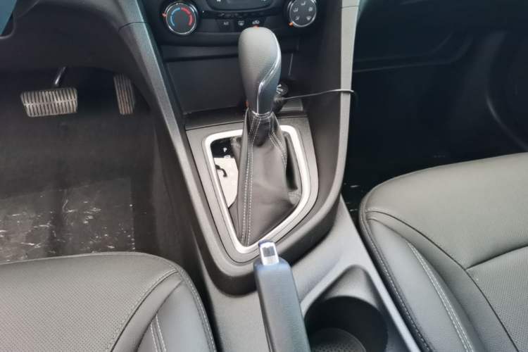 Used Buick GT 2021 Revised Version Flagship 1.5L Automatic Elite Edition Gear Lever