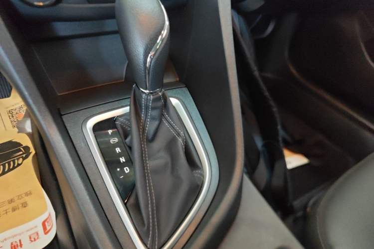 Used Buick GT 2021 Revised Version Flagship 1.5L Automatic Elite Edition Gear Lever