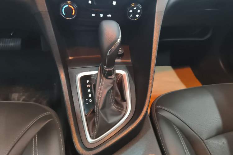 Used Buick GT 2021 Revised Version Flagship 1.5L Automatic Elite Edition Gear Lever