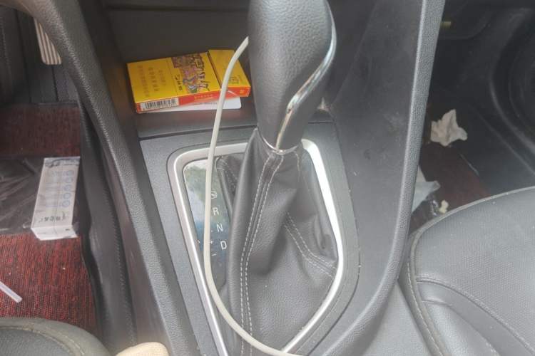 Used Buick GT 2021 Revised Version Flagship 1.5L Automatic Elite Edition Gear Lever