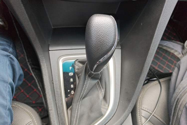 Used Buick GT 2021 Revised Version Flagship 1.5L Automatic Elite Edition Gear Lever