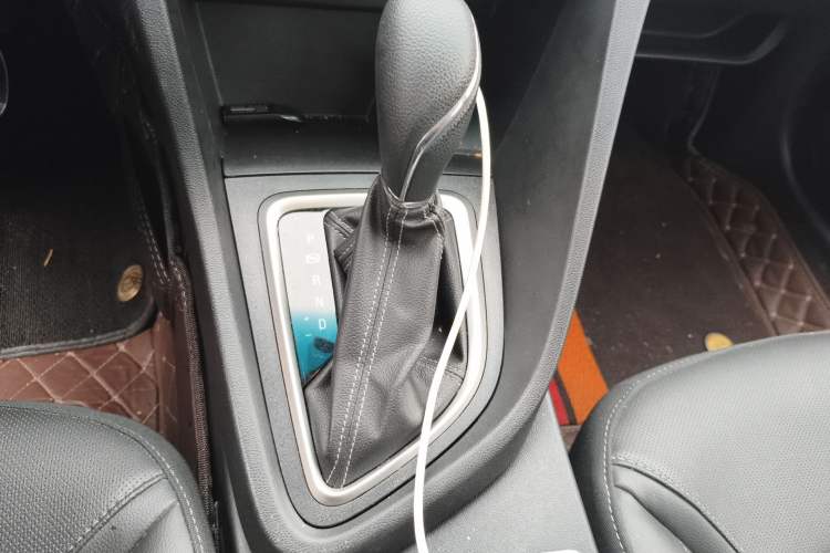 Used Buick GT 2021 Revised Version Flagship 1.5L Automatic Elite Edition Gear Lever