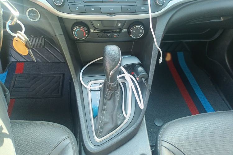 Used Buick GT 2021 Revised Version Flagship 1.5L Automatic Elite Edition Gear Lever