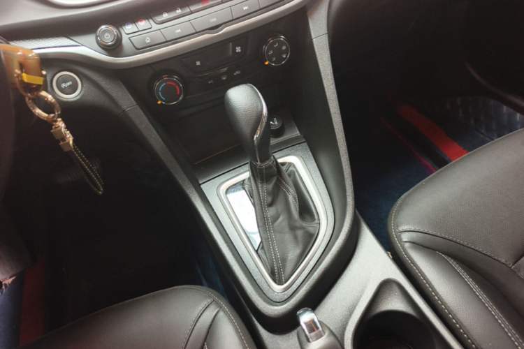 Used Buick GT 2021 Revised Version Flagship 1.5L Automatic Elite Edition Gear Lever