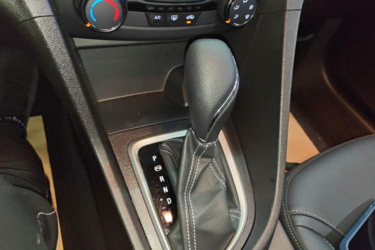Used Buick GT 2021 Revised Version Flagship 1.5L Automatic Elite Edition Gear Lever