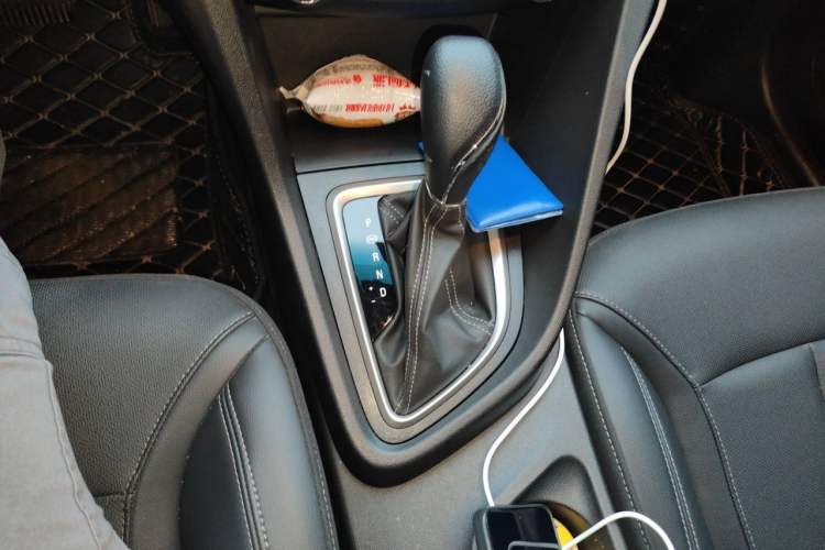 Used Buick GT 2021 Revised Version Flagship 1.5L Automatic Elite Edition Gear Lever