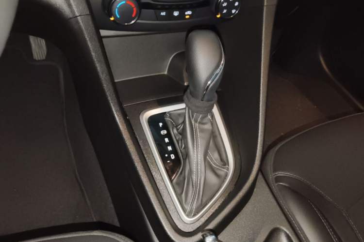 Used Buick GT 2021 Revised Version Flagship 1.5L Automatic Elite Edition Gear Lever