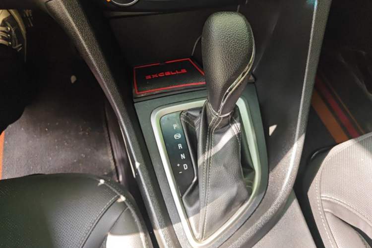 Used Buick GT 2021 Revised Version Flagship 1.5L Automatic Elite Edition Gear Lever