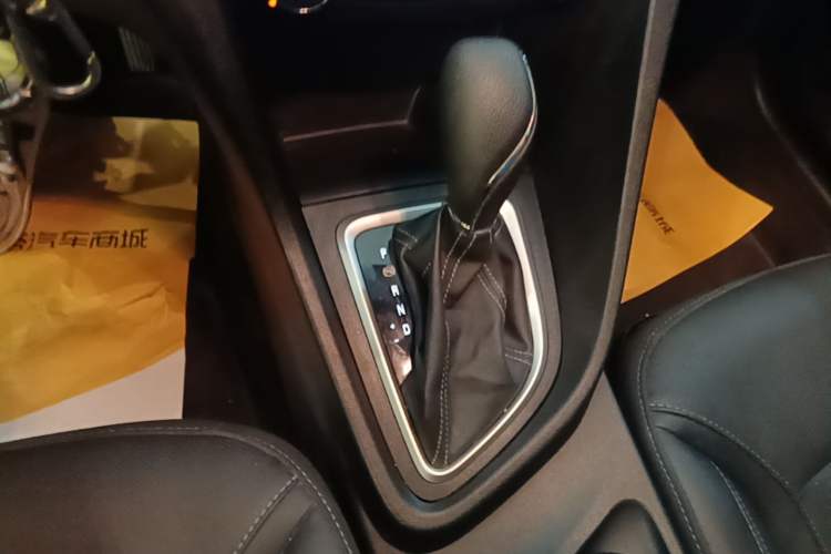 Used Buick GT 2021 Revised Version Flagship 1.5L Automatic Elite Edition Gear Lever