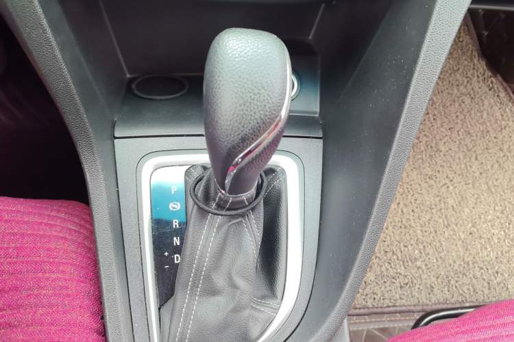 Used Buick GT 2021 Revised Version Flagship 1.5L Automatic Elite Edition Gear Lever