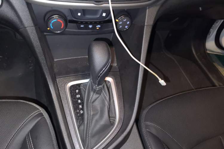 Used Buick GT 2021 Revised Version Flagship 1.5L Automatic Elite Edition Gear Lever