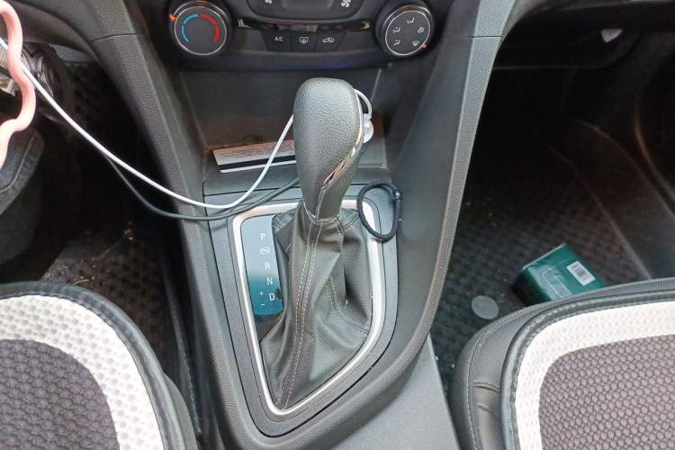 Used Buick GT 2021 Revised Version Flagship 1.5L Automatic Elite Edition Gear Lever