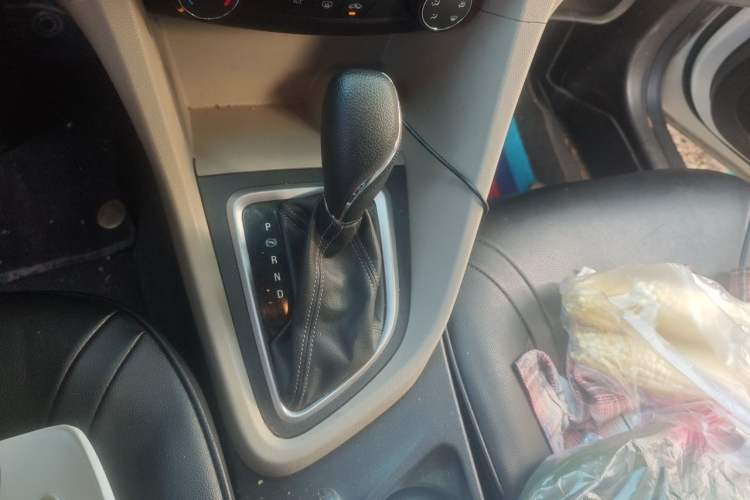 Used Buick GT 2021 Exemplar 1.5L Automatic Entry-Level Trim Gear Lever