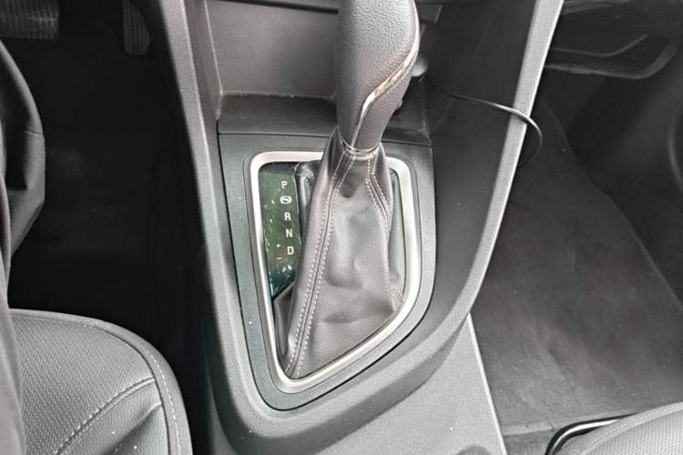 Used Buick GT 2021 Revised Version Flagship 1.5L Automatic Elite Edition Gear Lever