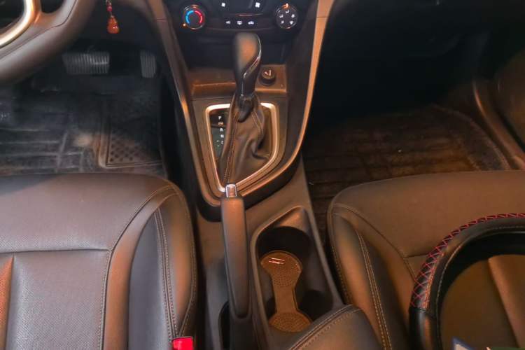 Used Buick GT 2021 Revised Version Flagship 1.5L Automatic Elite Edition Gear Lever