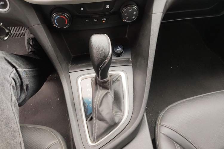 Used Buick GT 2021 Revised Version Flagship 1.5L Automatic Elite Edition Gear Lever