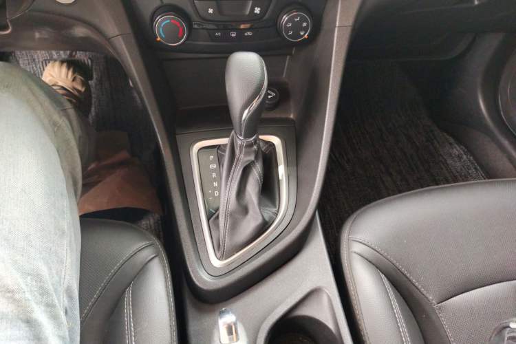 Used Buick GT 2021 Revised Version Flagship 1.5L Automatic Elite Edition Gear Lever