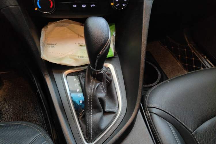 Used Buick GT 2021 Revised Version Flagship 1.5L Automatic Elite Edition Gear Lever