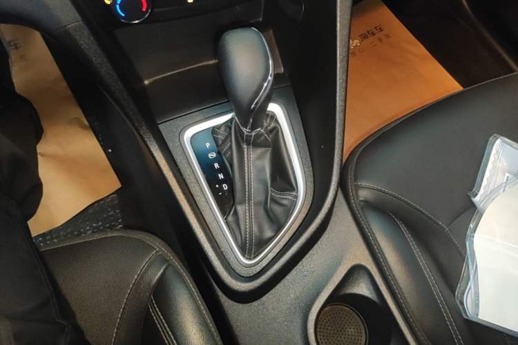 Used Buick GT 2021 Revised Version Flagship 1.5L Automatic Elite Edition Gear Lever