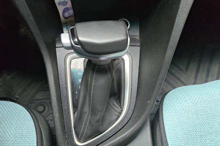 Used Buick GT 2021 Revised Version Flagship 1.5L Automatic Elite Edition Gear Lever