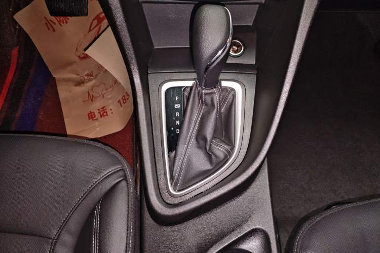Used Buick GT 2021 Revised Version Flagship 1.5L Automatic Entry-Level Trim Gear Lever