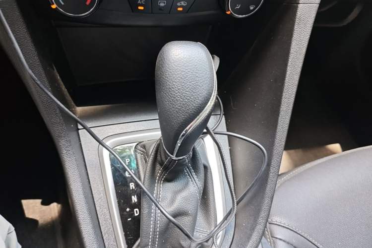Used Buick GT 2021 Revised Version Flagship 1.5L Automatic Elite Edition Gear Lever