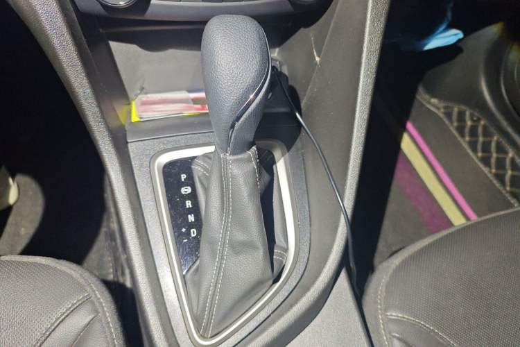 Used Buick GT 2021 Revised Version Flagship 1.5L Automatic Elite Edition Gear Lever
