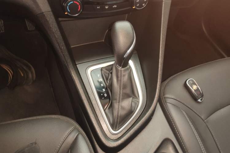 Used Buick GT 2021 Revised Version Flagship 1.5L Automatic Elite Edition Gear Lever