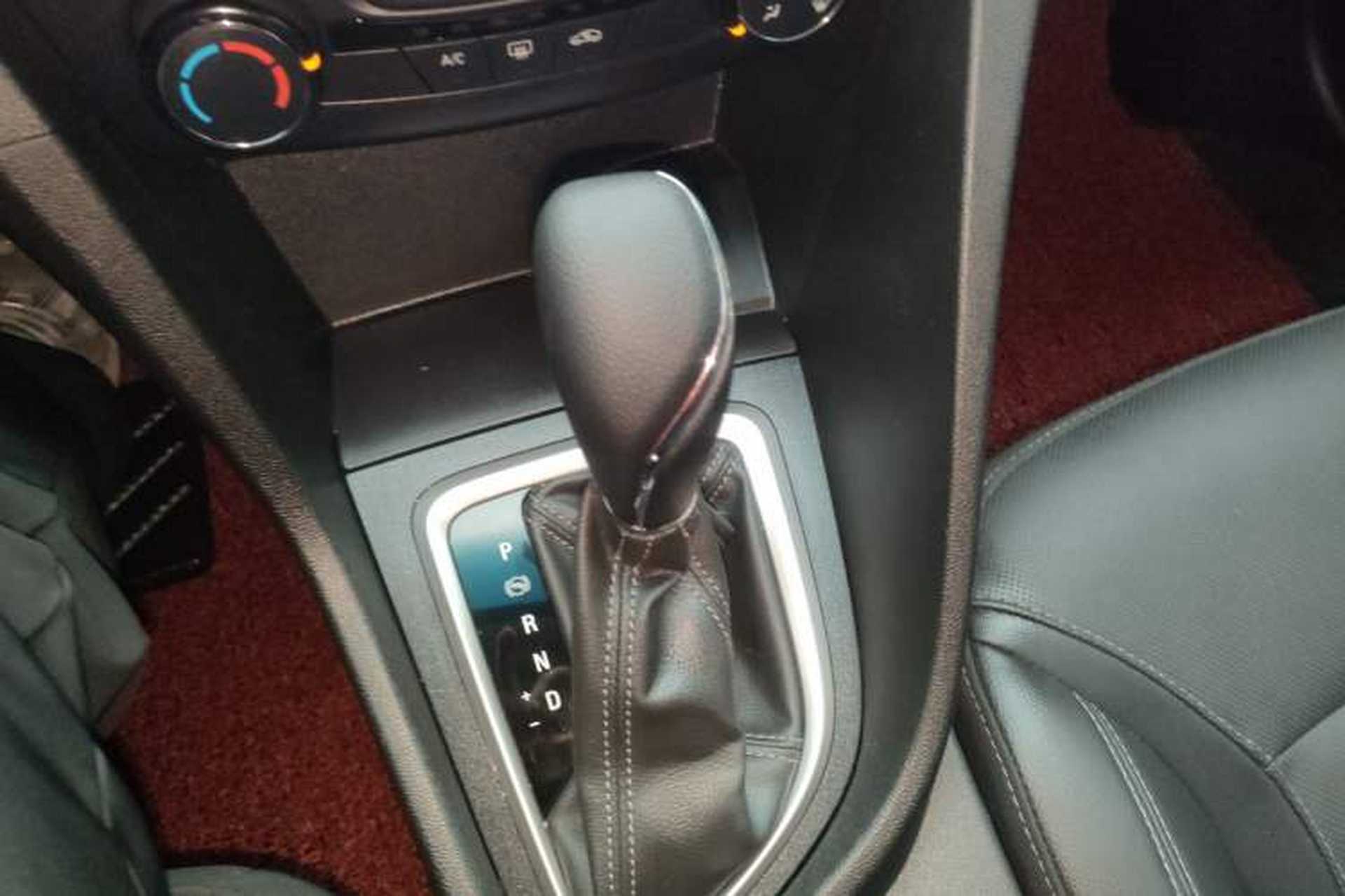 Used Buick GT 2021 Revised Version Flagship 1.5L Automatic Elite Edition Gear Lever