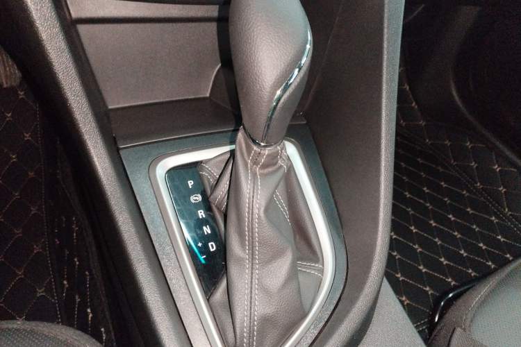 Used Buick GT 2021 Revised Version Flagship 1.5L Automatic Elite Edition Gear Lever
