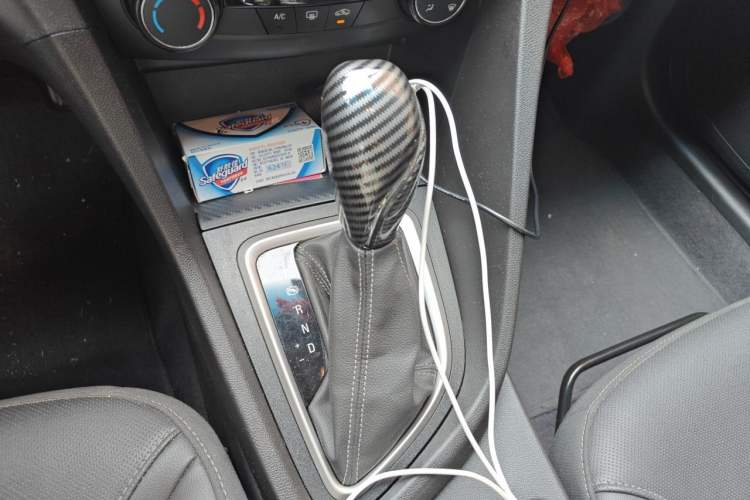 Used Buick GT 2021 Revised Version Flagship 1.5L Automatic Elite Edition Gear Lever
