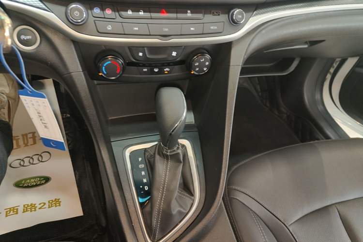 Used Buick GT 2021 Revised Version Flagship 1.5L Automatic Elite Edition Gear Lever