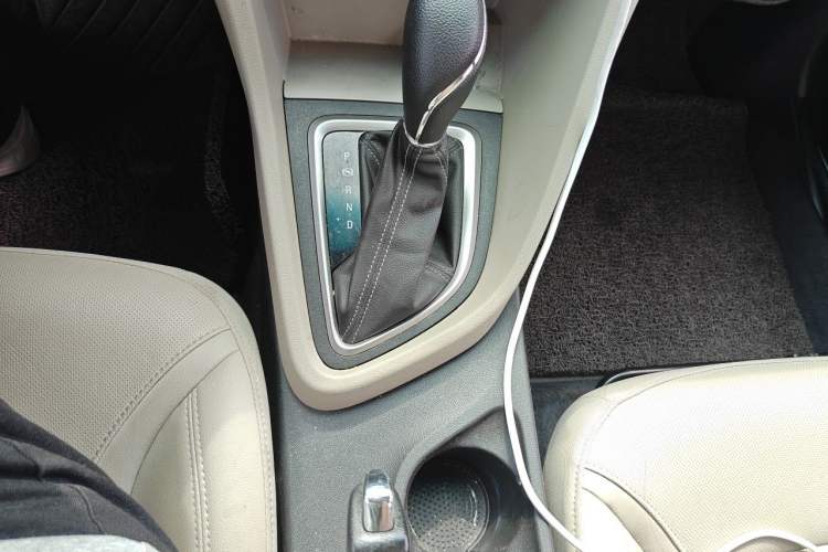 Used Buick GT 2021 Revised Version Flagship 1.5L Automatic Elite Edition Gear Lever