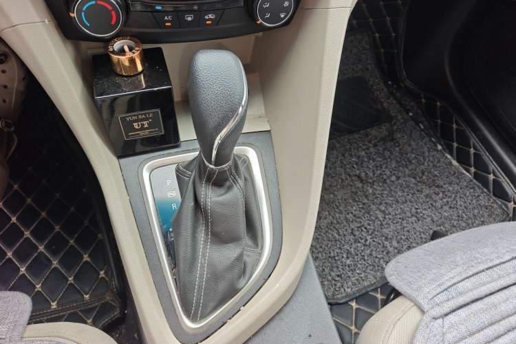 Used Buick GT 2021 Exemplar 1.5L Automatic Elite Version Gear Lever