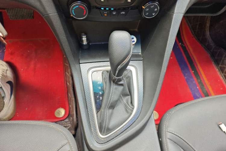 Used Buick GT 2021 Revised Version Flagship 1.5L Automatic Elite Edition Gear Lever