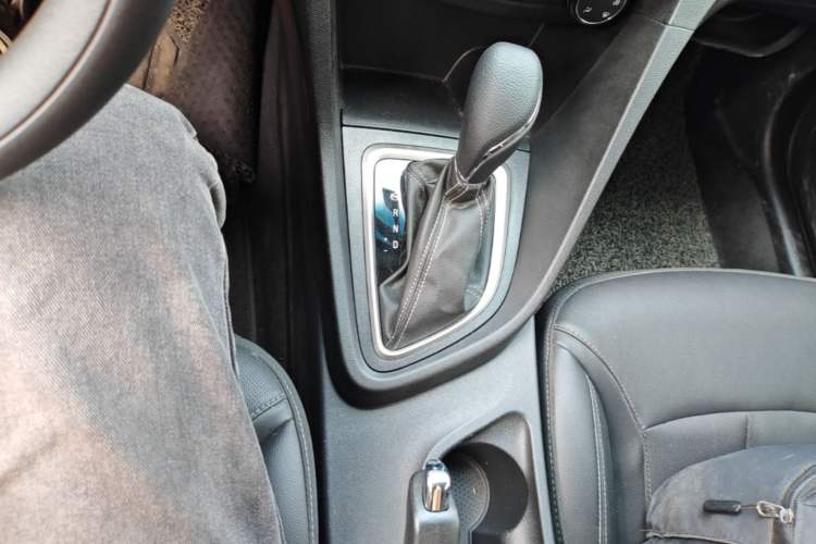 Used Buick GT 2021 Revised Version Flagship 1.5L Automatic Elite Edition Gear Lever