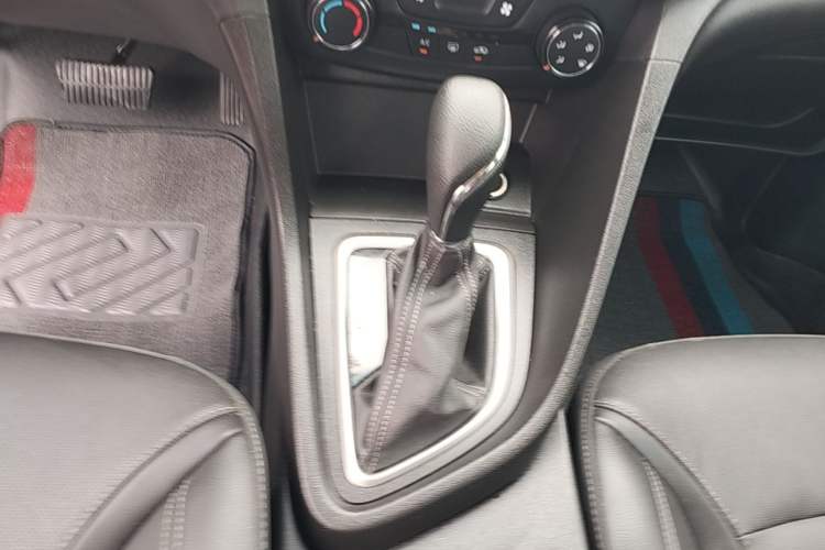 Used Buick GT 2021 Revised Version Flagship 1.5L Automatic Elite Edition Gear Lever