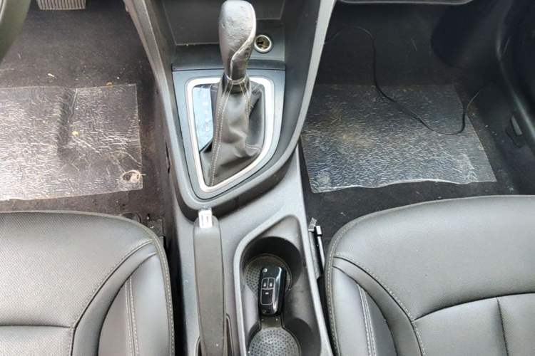 Used Buick GT 2021 Revised Version Flagship 1.5L Automatic Elite Edition Gear Lever