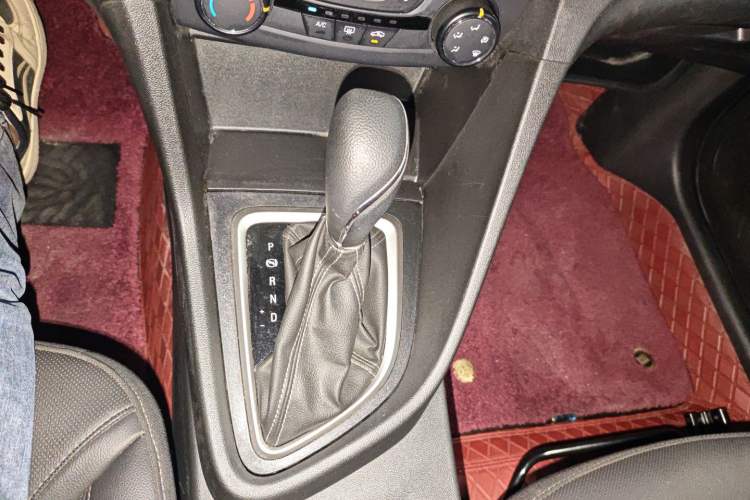 Used Buick GT 2021 Revised Version Flagship 1.5L Automatic Elite Edition Gear Lever