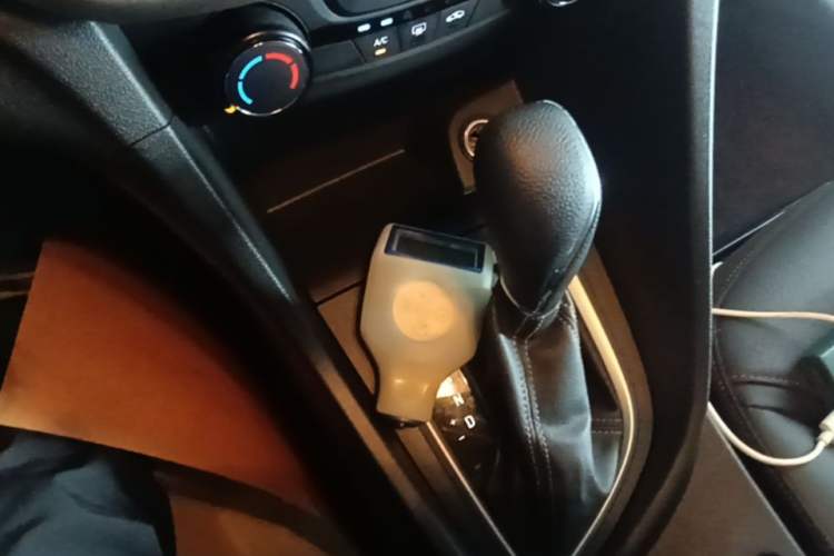 Used Buick GT 2021 1.3T Automatic Mild Hybrid Elite Version Gear Lever