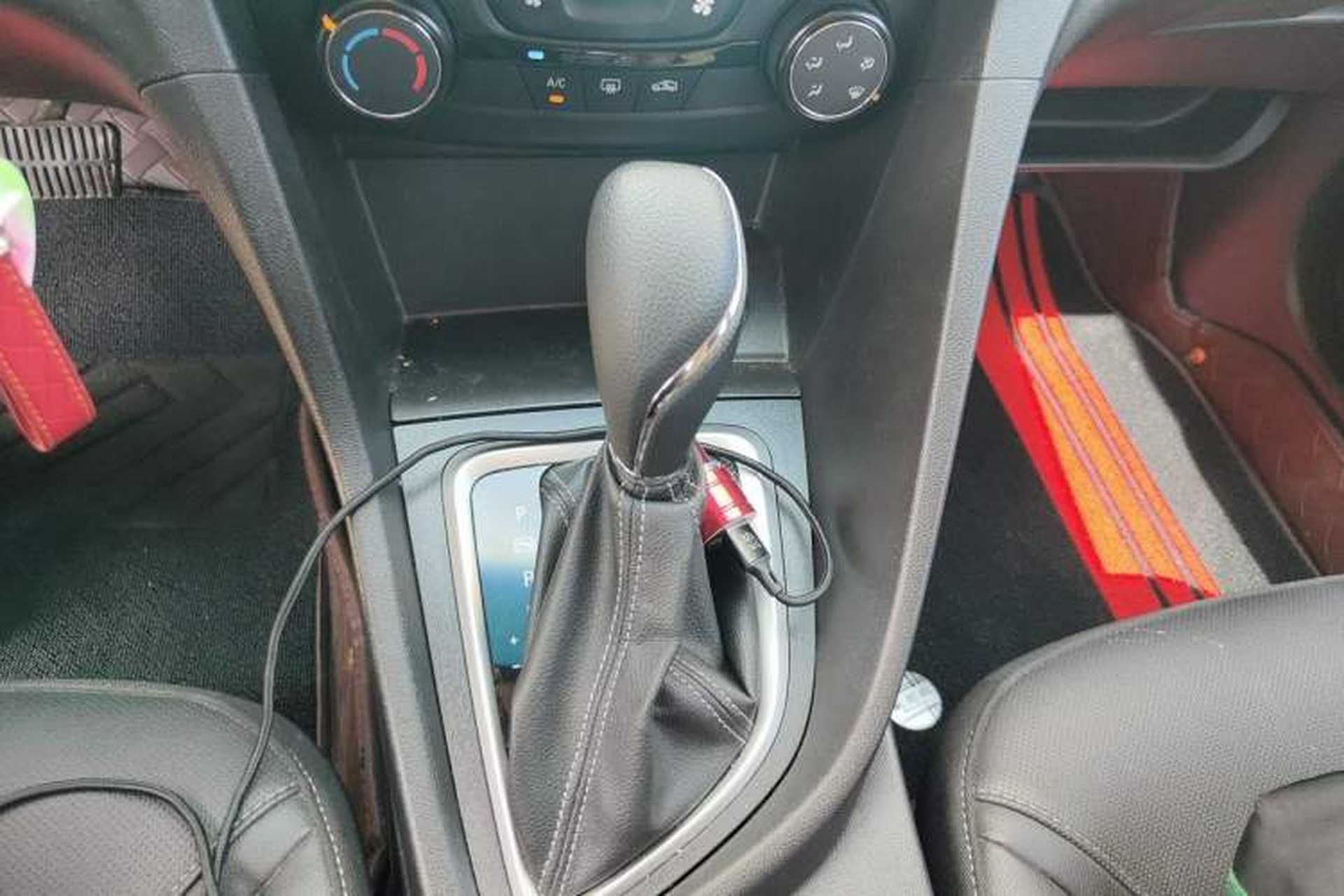 Used Buick GT 2021 Revised Version Flagship 1.5L Automatic Elite Edition Gear Lever