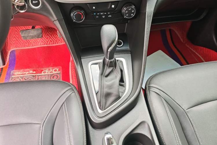 Used Buick GT 2021 1.3T Automatic Mild Hybrid Elite Version Gear Lever