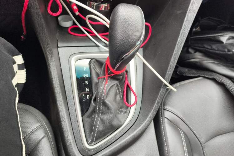 Used Buick GT 2021 Revised Version Flagship 1.5L Automatic Elite Edition Gear Lever