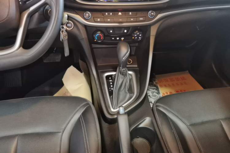 Used Buick GT 2021 Revised Version Flagship 1.5L Automatic Elite Edition Gear Lever