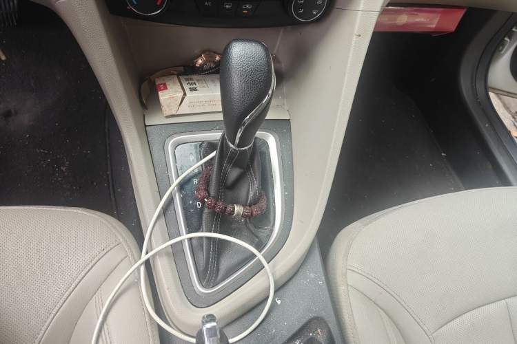Used Buick GT 2021 Exemplar 1.5L Automatic Elite Version Gear Lever