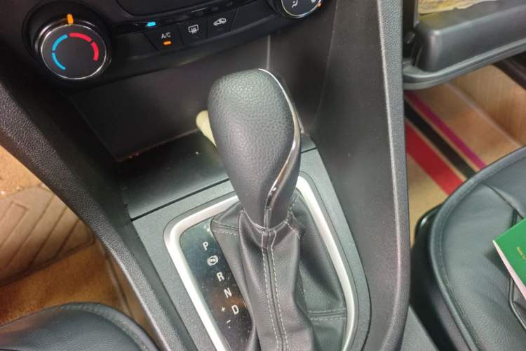 Used Buick GT 2021 Revised Version Flagship 1.5L Automatic Elite Edition Gear Lever